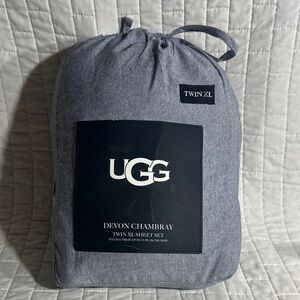UGG Twin XL Sheet Set in Devon Chambray Navy